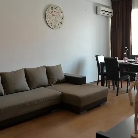 Summerland Beach Apt. Apartament